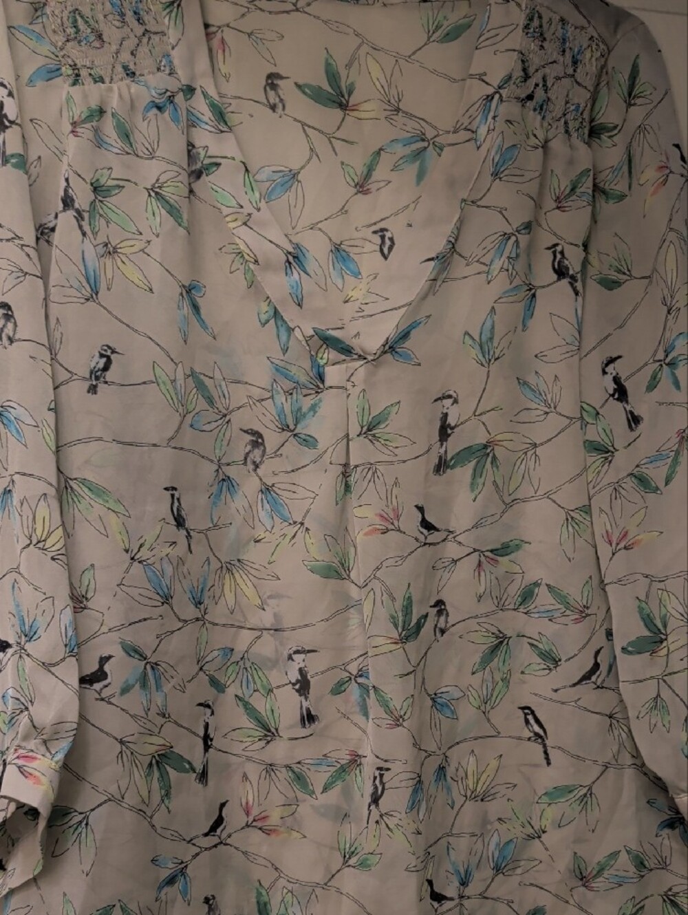 #1 The Limited Cream V-Neck Blouse with Multicolor Bird & Leaf Print - Picture 3 of 6